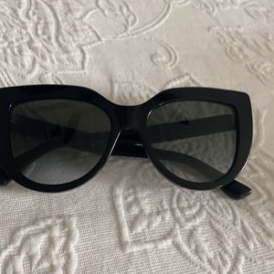 Gucci cat eye sunglasses